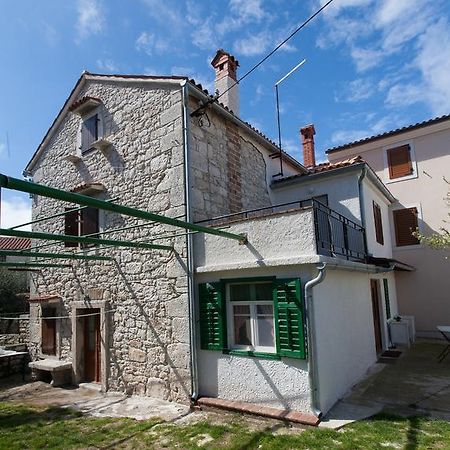 Holiday Home Mihovilovic بريمونتيرا الغرفة الصورة